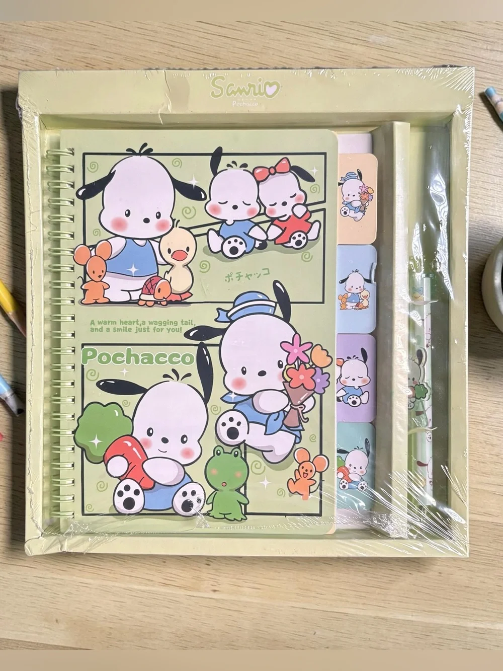 Green Pochacco Notebook & Pen Set